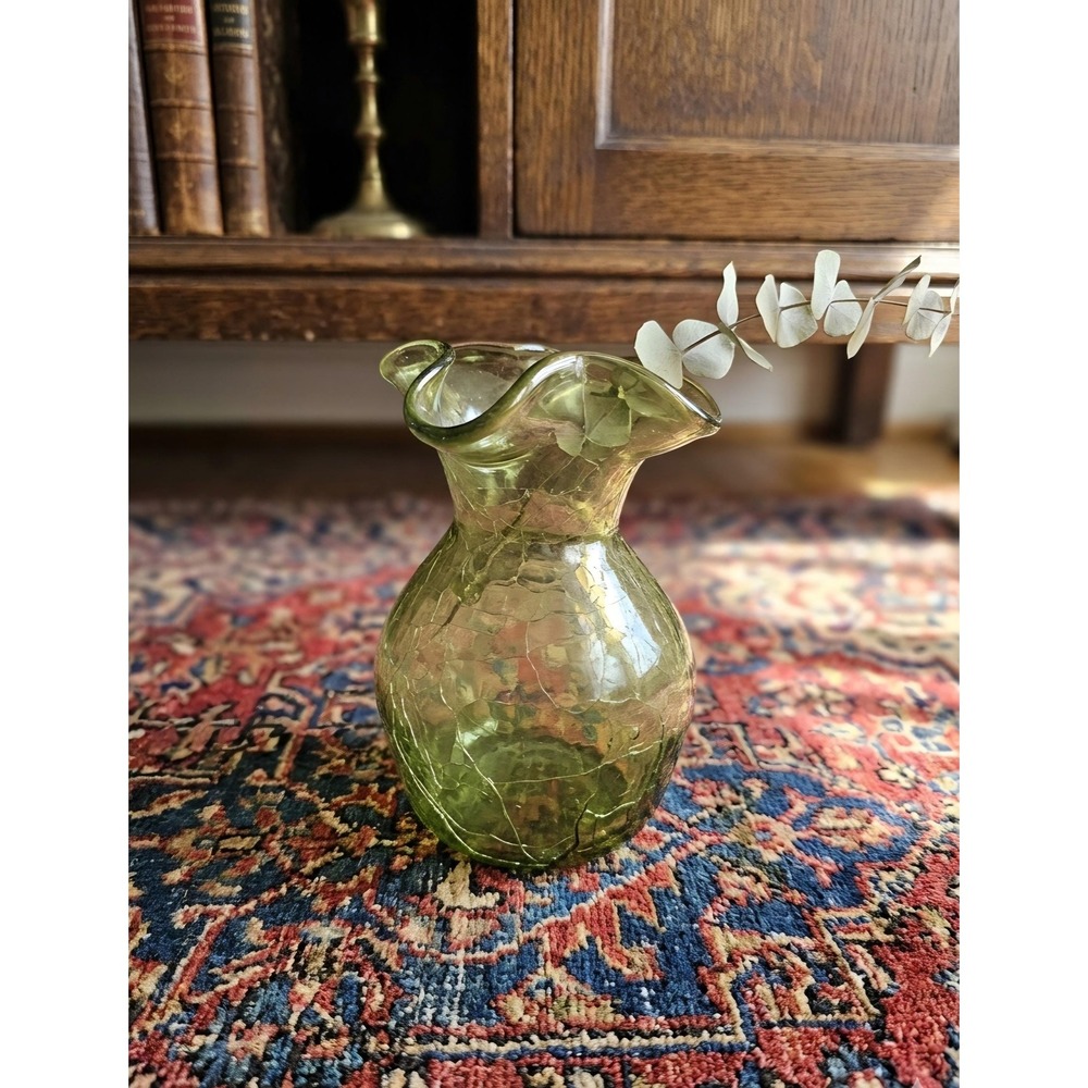 Vintage Jamestown VA Hand Blown Green Crackle Glass Vase, Ruffled Rim Mid Cent